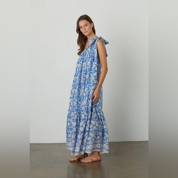Velvet by Graham & Spencer Joanna Dress Blue One-Shoulder Tie Tiered Maxi Size S - Picture 2 of 11